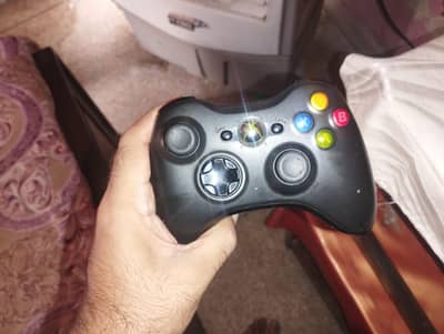 Xbox 360 ha 80 games install ha 250 GB Hard drive ha