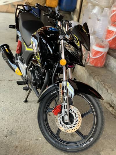 Honda 150 CBF 2026  for sale 1 manth us high up tan Patrol  tanki full