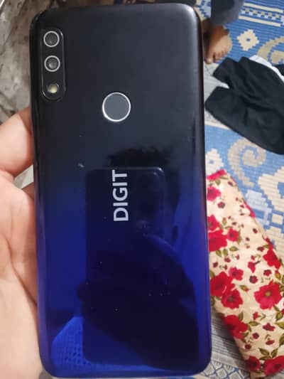 Digit mobile / 2 GB Ram / 32 GB Memory / Software Version 11