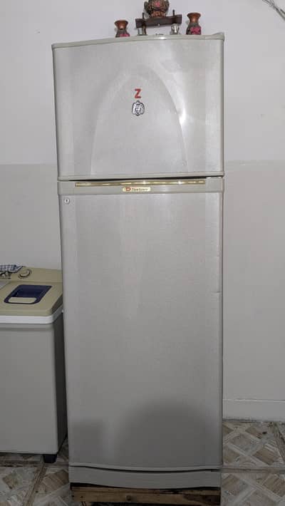 Dawlance refrigerator full size Model 9188D