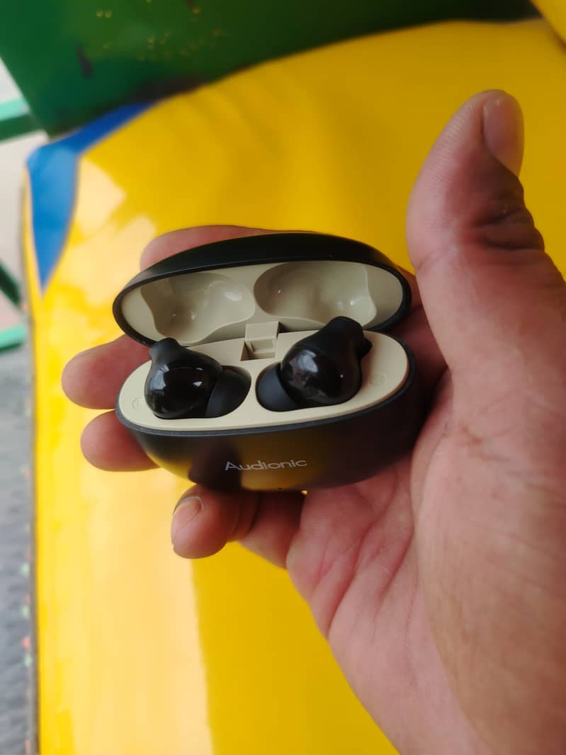 Audionic s680 1
