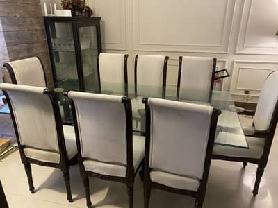 Elegant 8 seater dining table