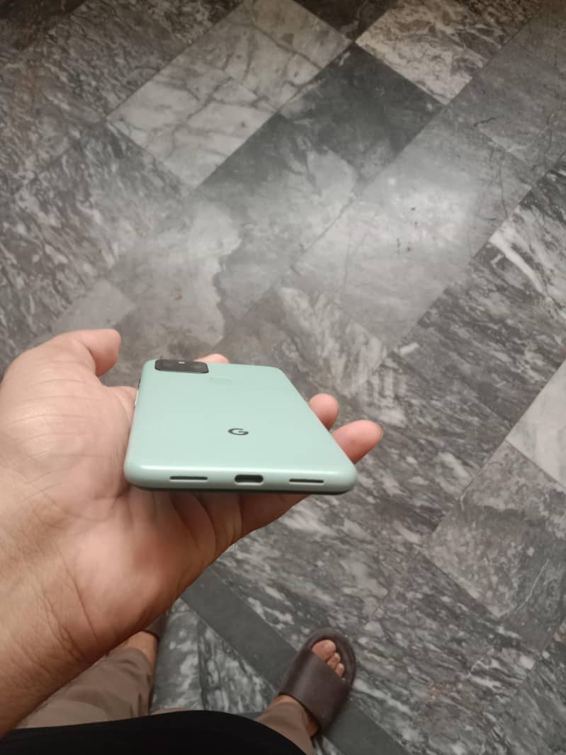 Google Pixel 5 2