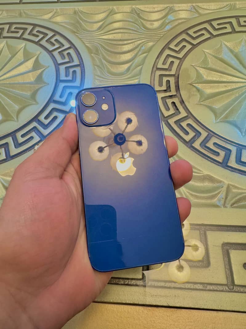 Apple iPhone 12 mini 2