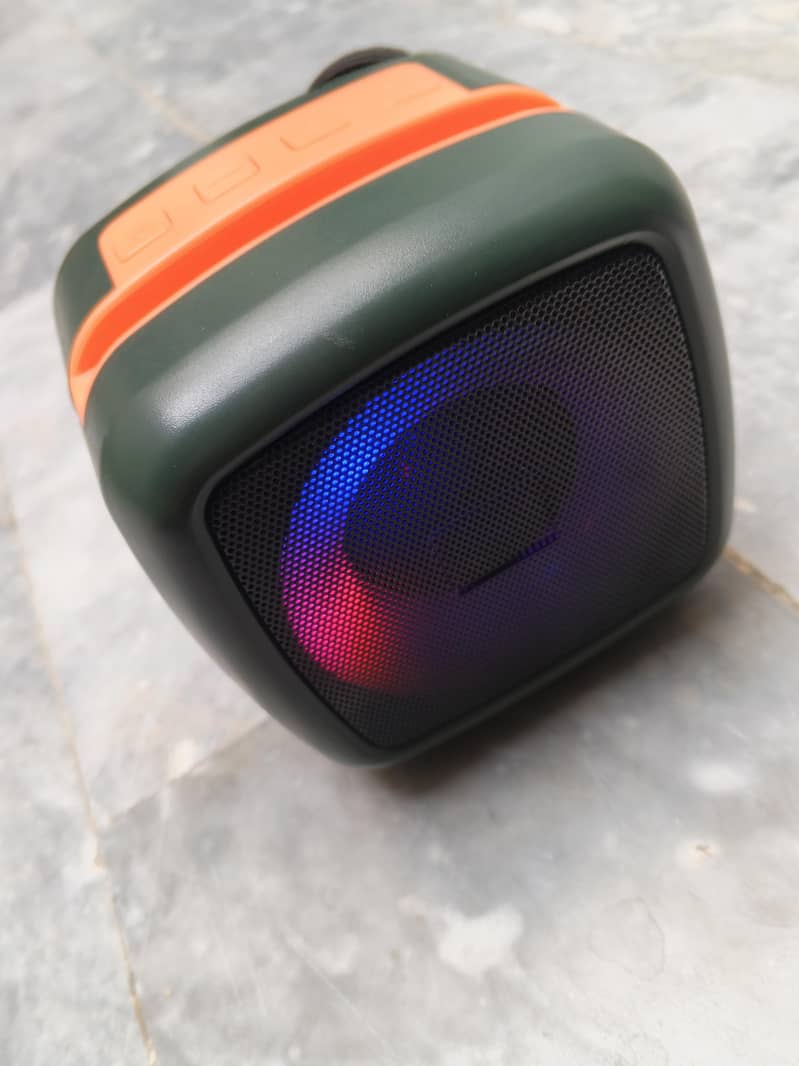 WIRELESS SPEAKER 1