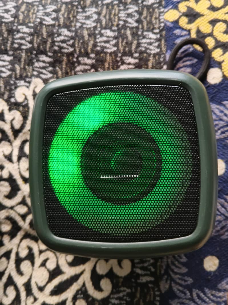 WIRELESS SPEAKER 3