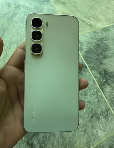 Infinix Hot 60 Pro