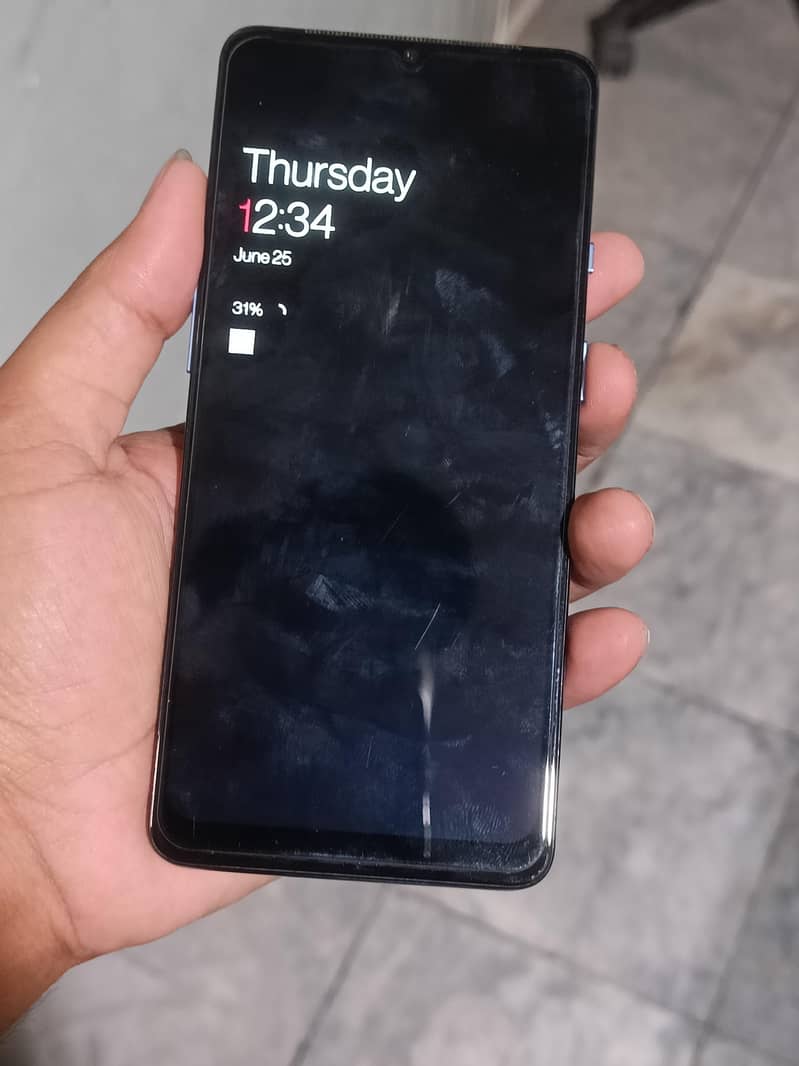 One Plus 7t 4