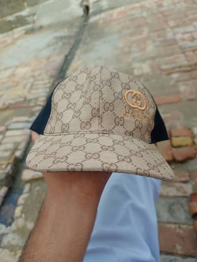 used but just like a new contact for more information and order tnx 