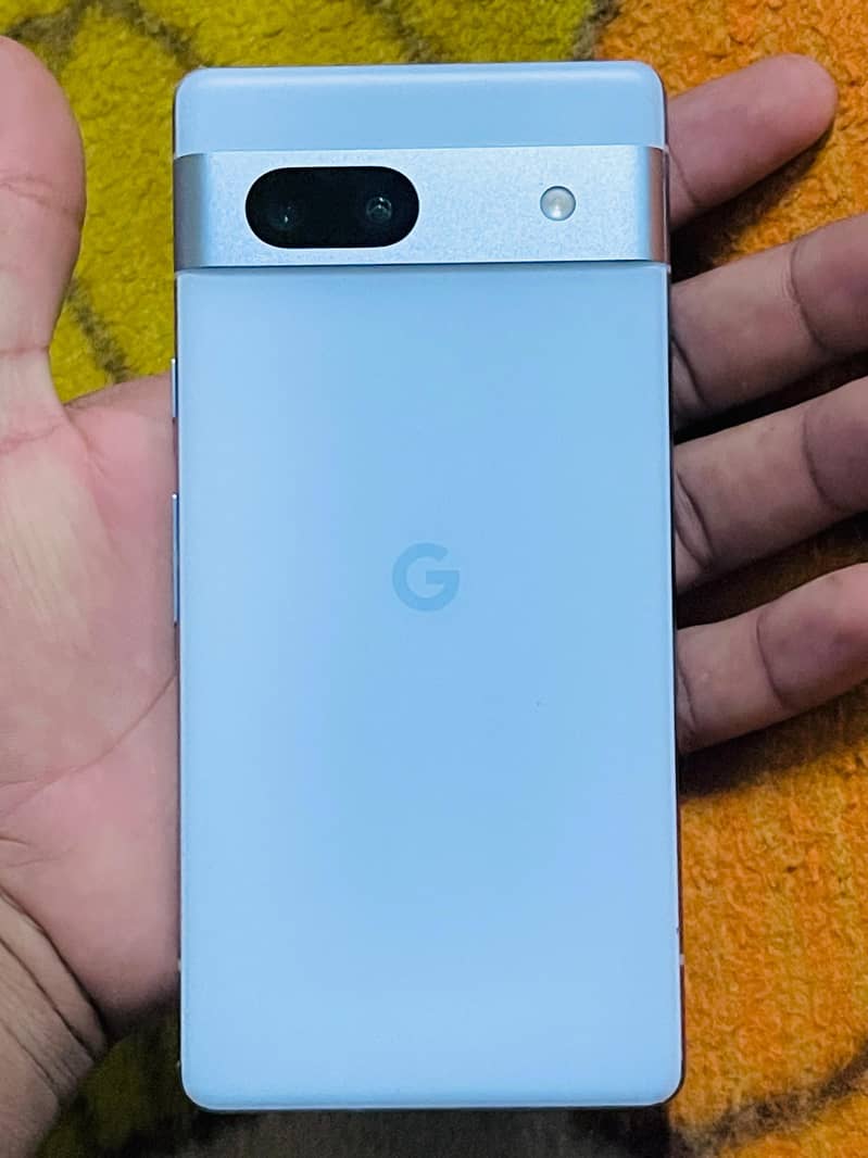 Google Pixel 7a 2