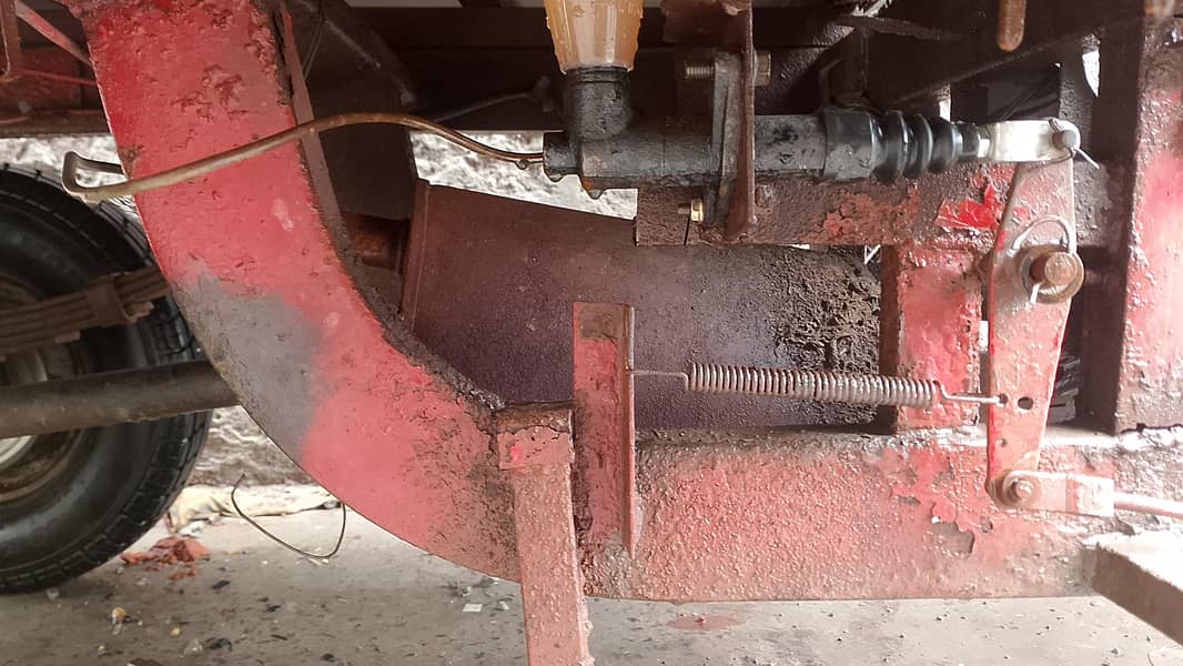 Crown 100cc Loader Rickshaw 4