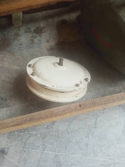  Ceiling Fan Urgent For Salel