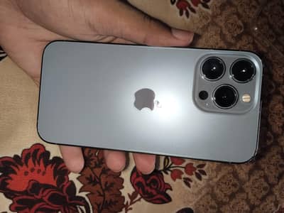 Apple iPhone 13 Pro