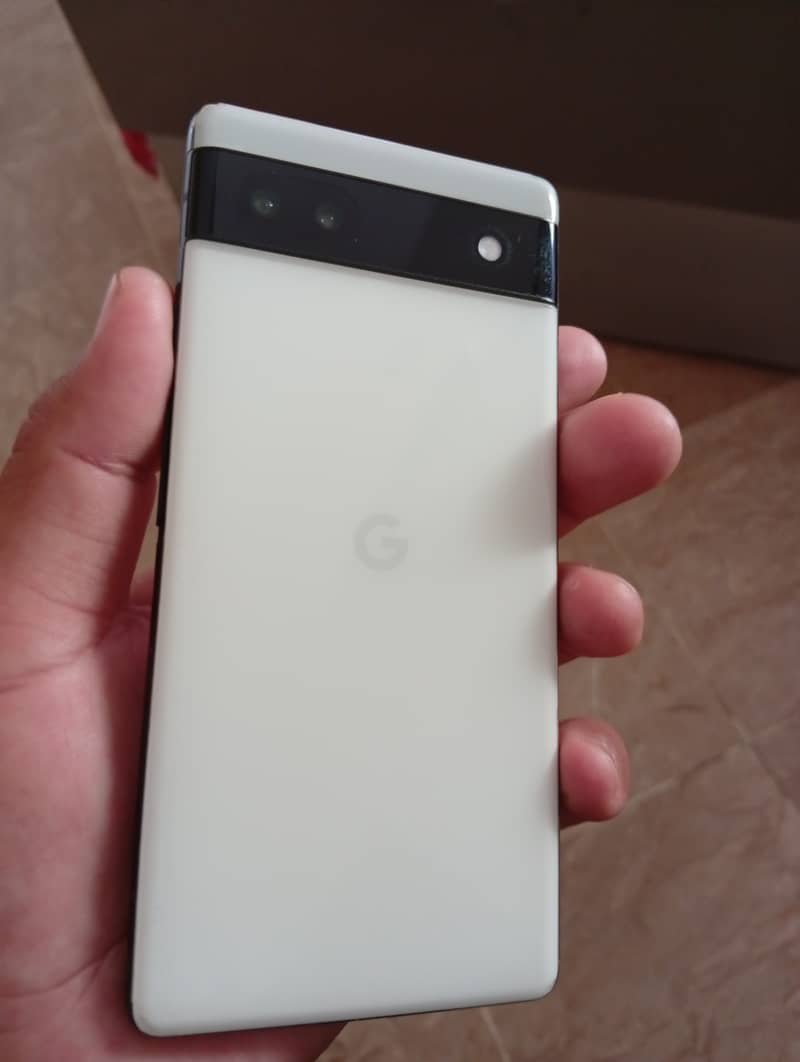 Google Pixel 6a 1
