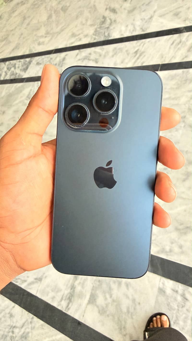 Apple iPhone 15 Pro 1
