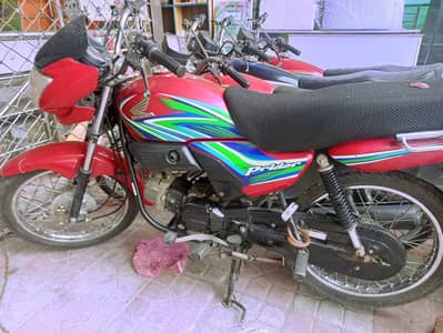 Suzuki Pridor