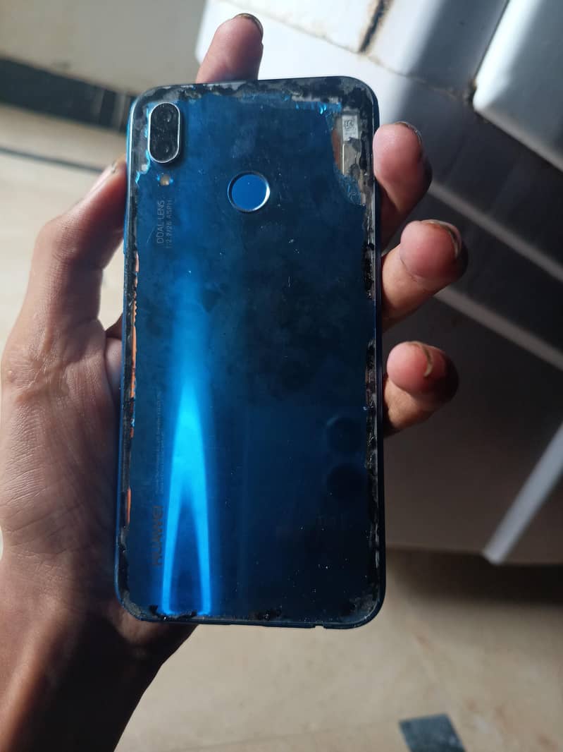Huawei Nova 3e 1