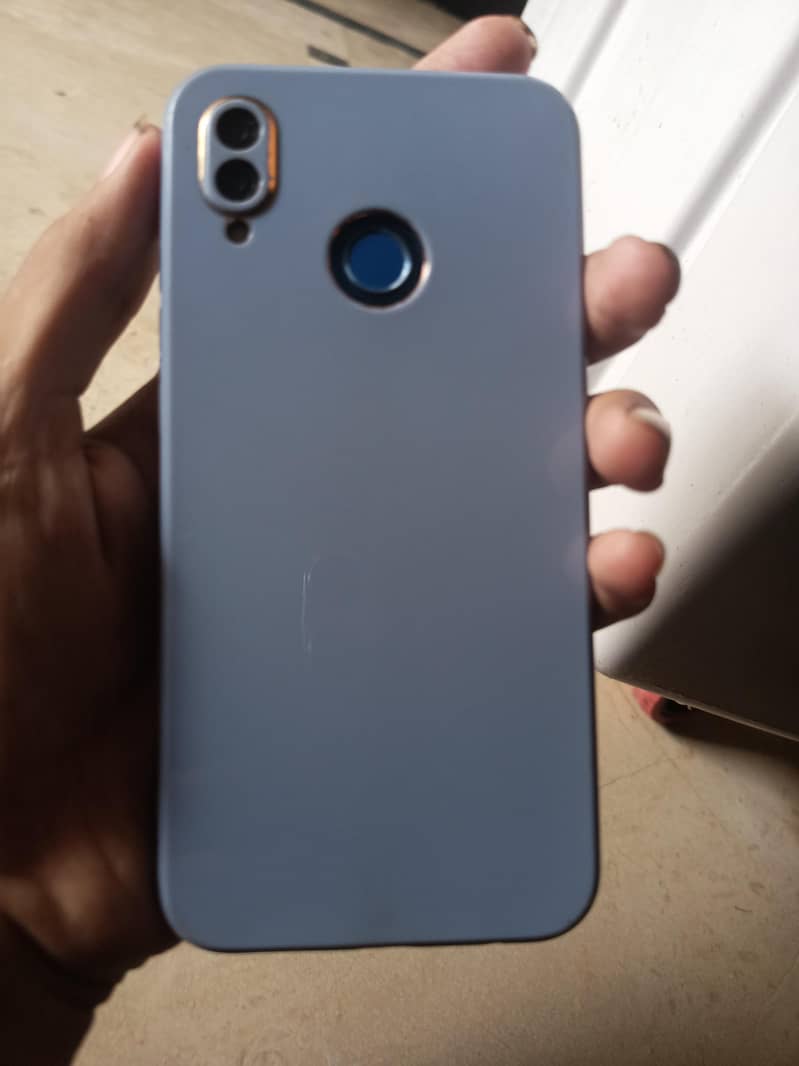 Huawei Nova 3e 4