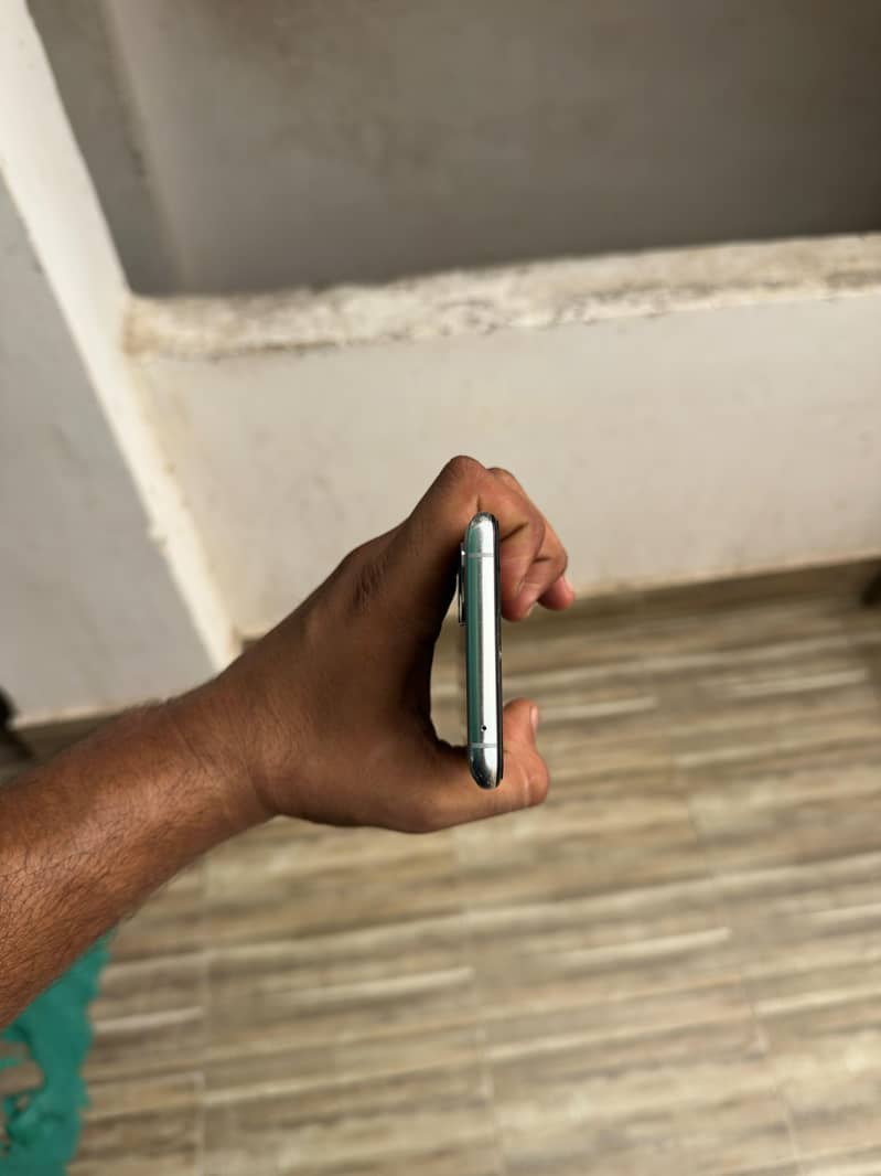 One Plus 8T 5