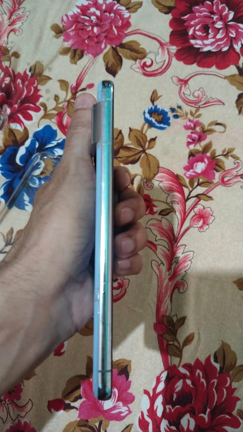 Google Pixel 8 Pro 2