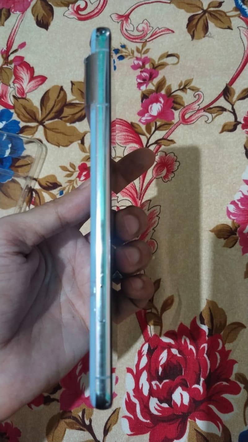 Google Pixel 8 Pro 6
