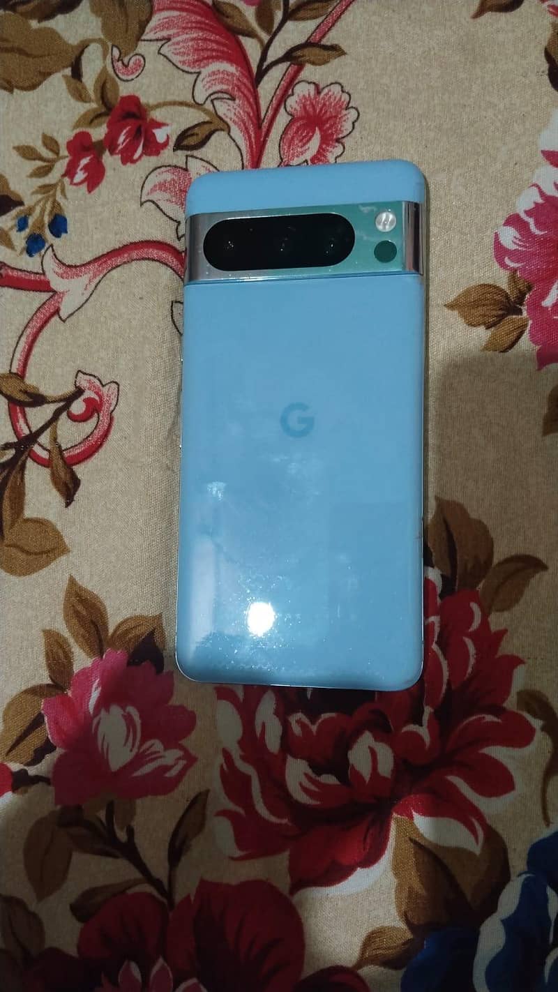 Google Pixel 8 Pro 7