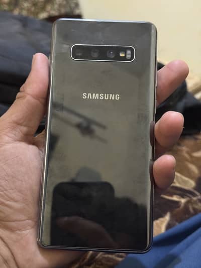 S10 plus