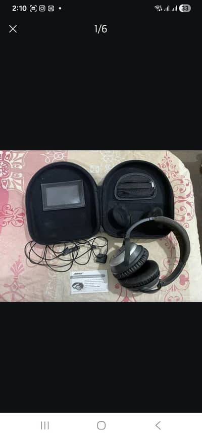Bose Quietcomfort 2 Acoustic Noise Canceling Headphones Brand New Cond
