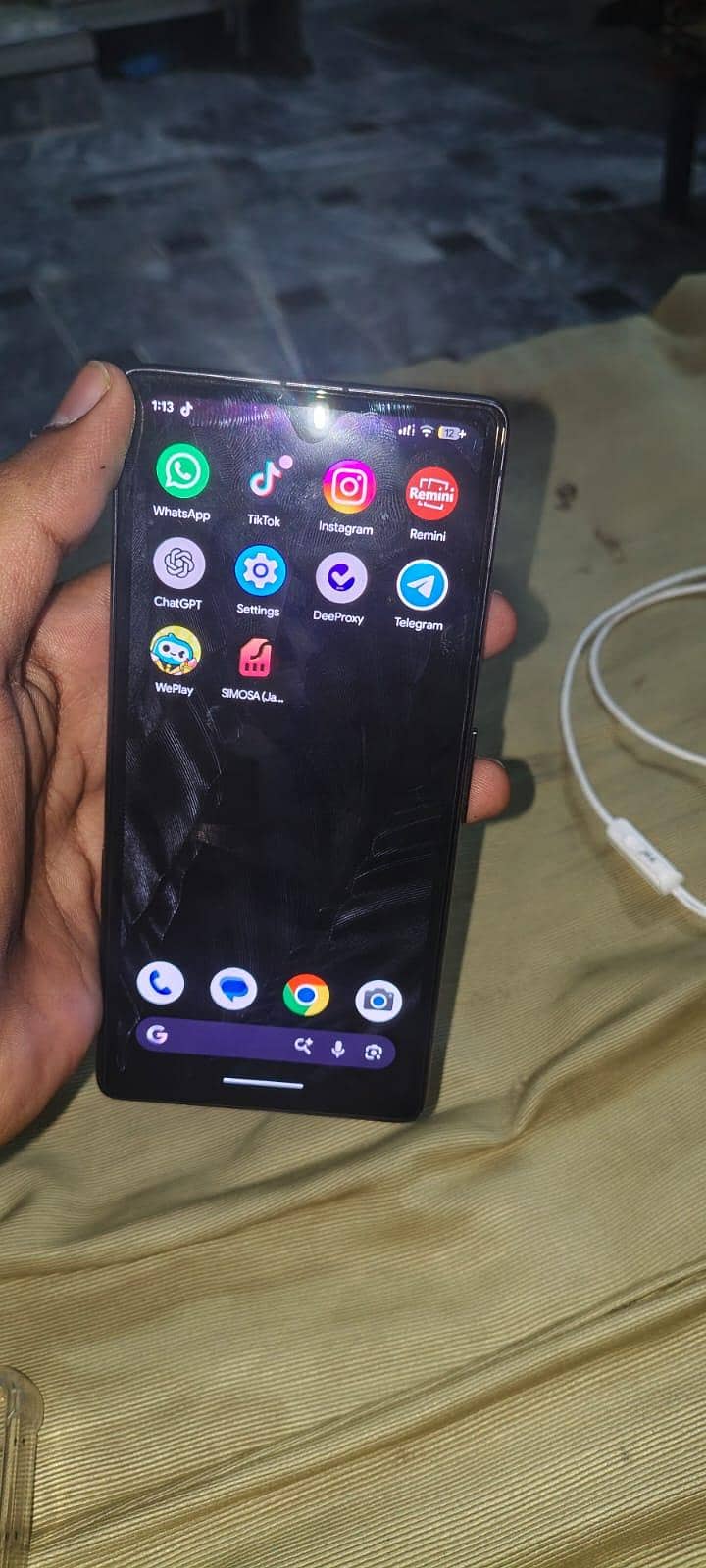 Google Pixel 7a 1