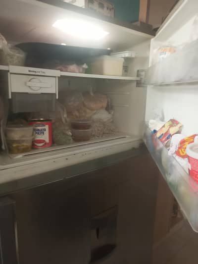 LG refrigerator