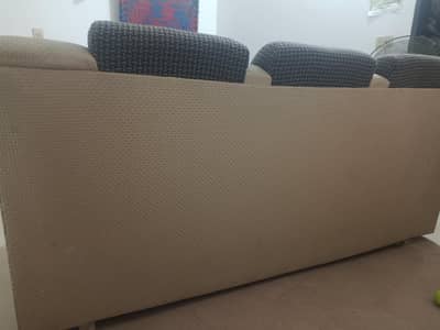 5 seater sofa [3 into 2 seats]