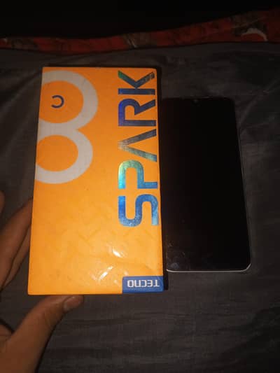 Tecno Spark 8C