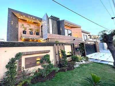 1 Kanal Ultra-Luxury House For Sale Valencia Town, Lahore