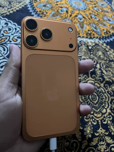 Apple iPhone XR converted 17 pro max