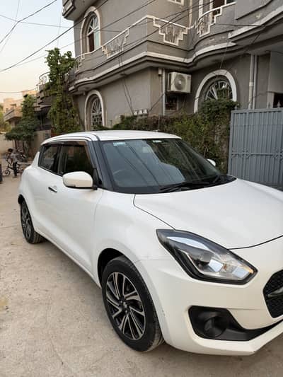 Suzuki Swift 2022 GLX CVT 2022 for Sale
