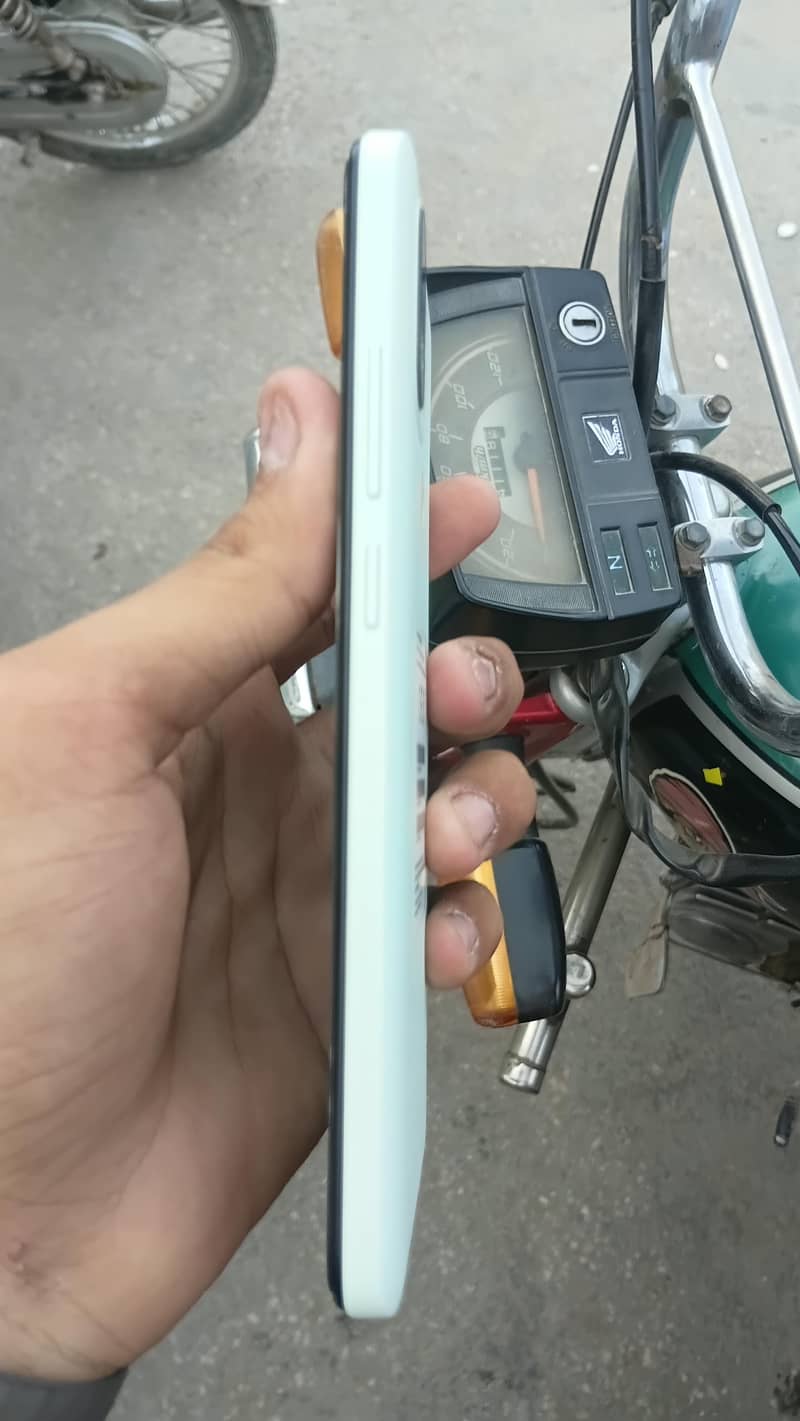Xiaomi Redmi A2 Plus 2