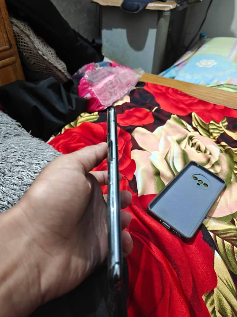 One Plus 7T 2