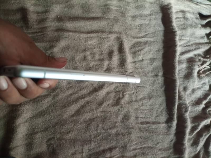 Google Pixel 7a 9