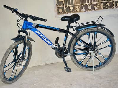 Mountain bycycle for sale just like a brand new condition racing