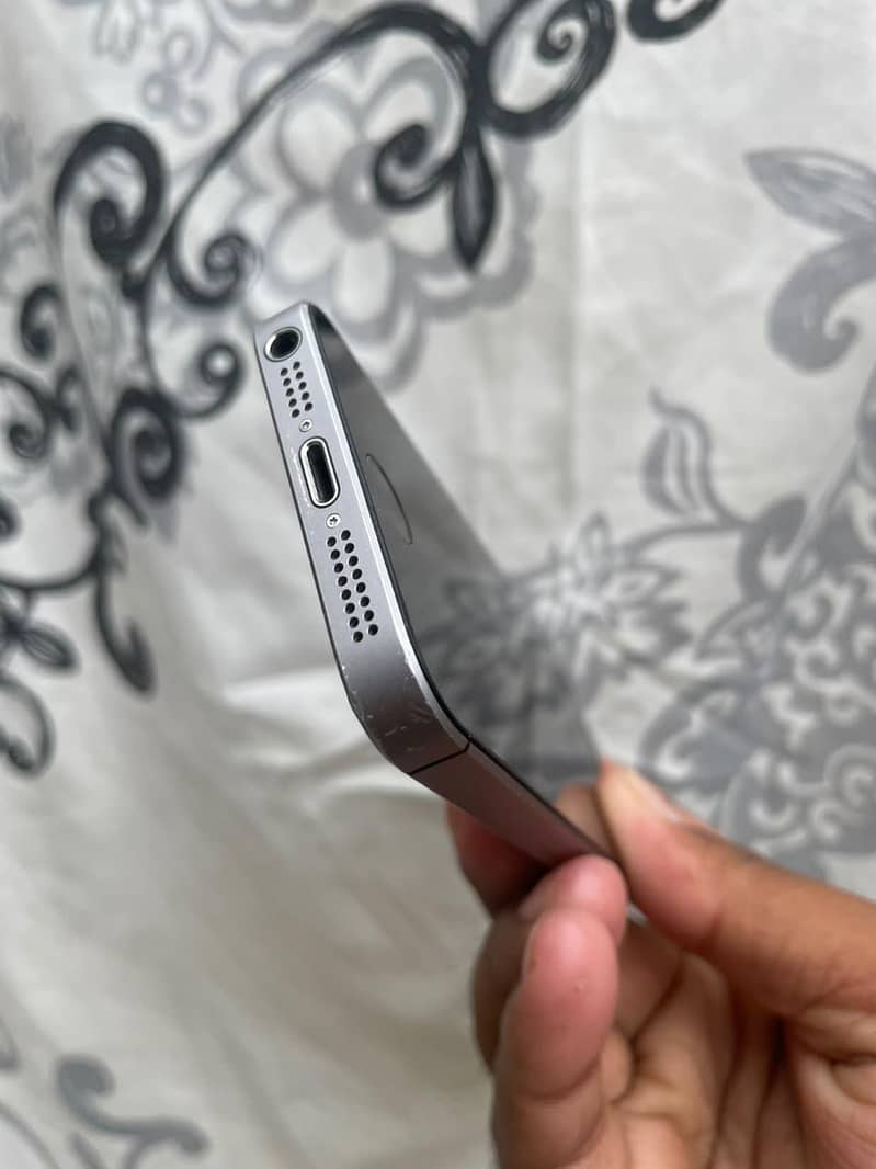 Apple iPhone SE 2