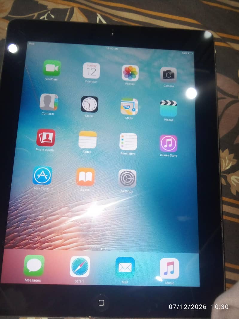 ipad 2 3month used 1