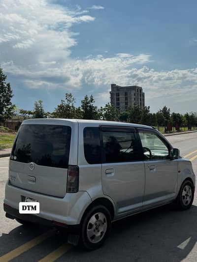 Nissan Otti 2006