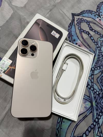 Apple iPhone 16 Pro Max