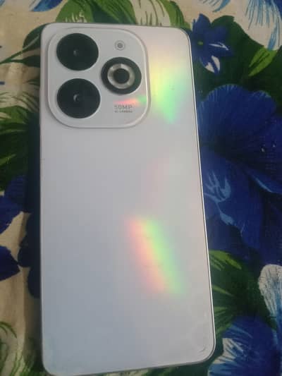 Infinix Smart 8 Pro