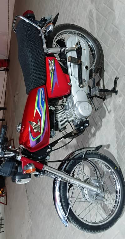Honda Lovers ky liya Fresh Bike Mashallah sy All ok Inshallah