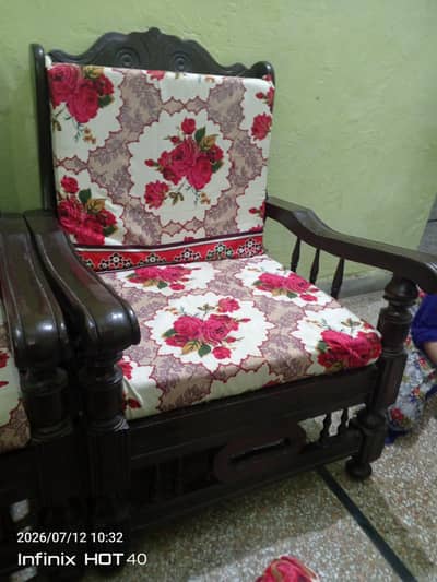 3 seater set sofa 10 by 10 new pilo
