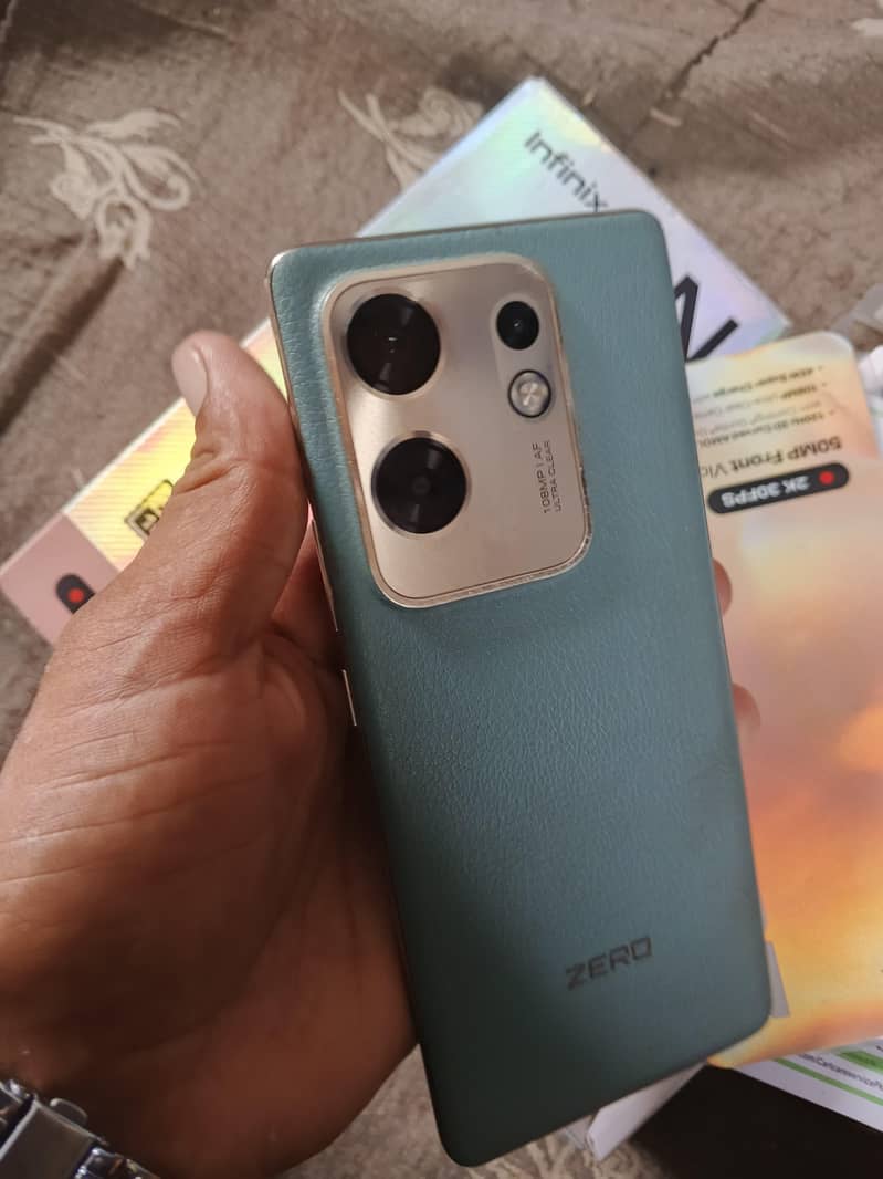 Infinix Zero 30 1