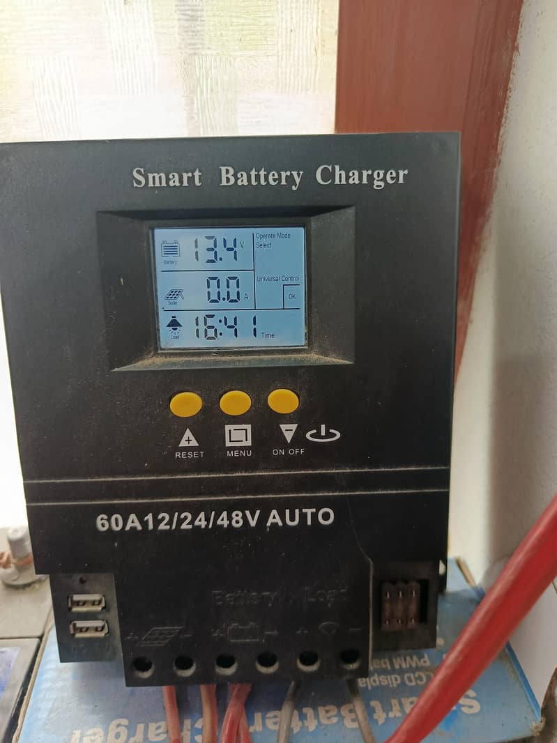 battery Charge Controller 0
