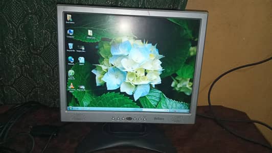 10 by 10 condition CPU Montoir keyboard and mouse