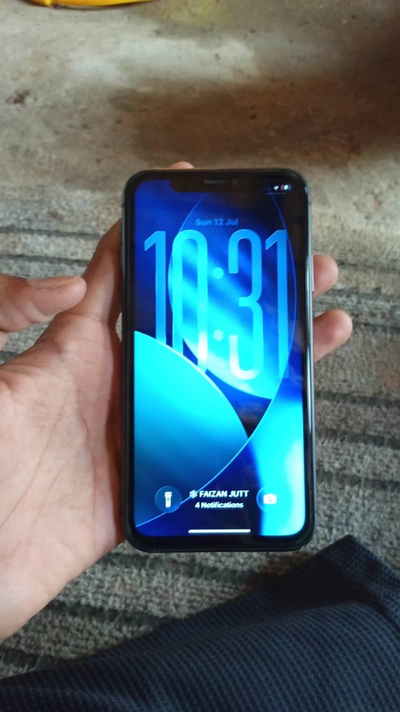 Apple iPhone 11 2